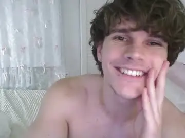 Chaturbate Watch Live Sex Cams of eric_crush