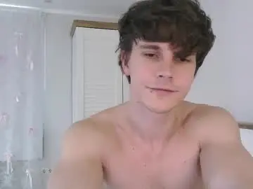 Chaturbate Watch Live Sex Cams of eric_crush