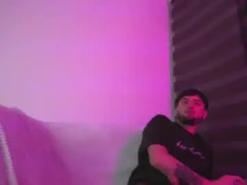 Chaturbate Adult Webcams of leiaah__