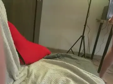 Chaturbate Best live sex cam show of leiaah__