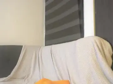 Chaturbate Adult Video Chat of leiaah__