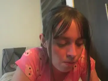 Chaturbate Adult Webcams of leiaah__