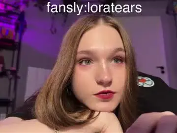 Chaturbate Live Sex Cam of nloraaa