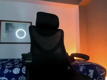 Chaturbate Live Porn of travistanner28