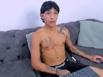 Chaturbate Adult Webcams of kroywave