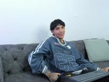 Chaturbate Adult Webcam of kroywave