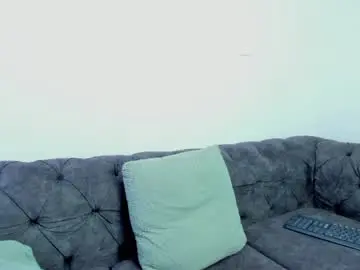 Chaturbate Live Sex Cam of kroywave