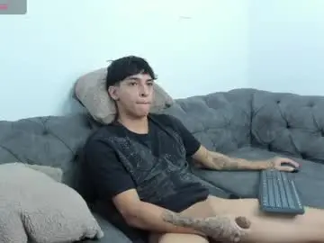 Chaturbate Free Live Porn of kroywave