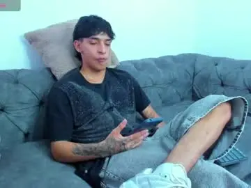 Chaturbate Best live sex cam show of kroywave