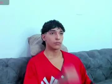 Chaturbate Free Live Porn of kroywave