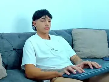 Chaturbate Free Live Porn of kroywave