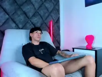 Chaturbate Live Porn of kroywave