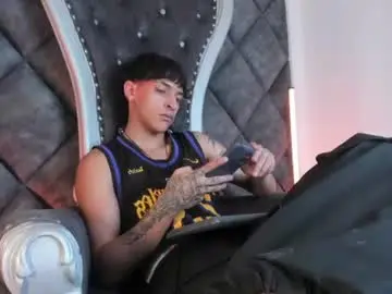 Chaturbate Live Sex of kroywave