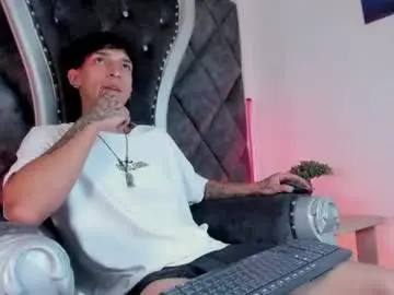Chaturbate Free Porn Cam of kroywave