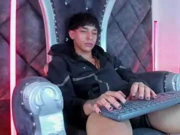 Chaturbate Live Porn of kroywave