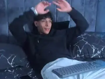 Chaturbate Sex Chat of kroywave
