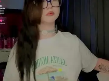 Chaturbate Private Sex Chat of lilhornyprincess