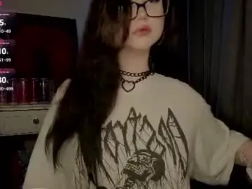 Chaturbate Free Live Porn of lilhornyprincess
