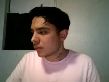 Chaturbate Best live sex cam show of pepearenas16
