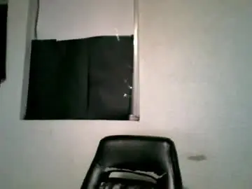 Chaturbate Watch Live Sex Cams of pepearenas16