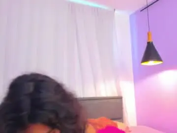 Chaturbate Live Sex Cam of scarletyler_