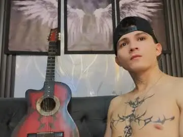 Chaturbate Live Sex Cam of axel_ryder_