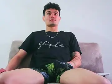 Chaturbate Free Porn Cam of jhohannes_maximo