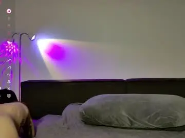 Chaturbate Best live sex cam show of lucyrait