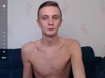 Chaturbate Live Sex Cam of oliverfresh