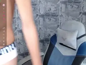 Chaturbate Free Live Porn of oliverfresh