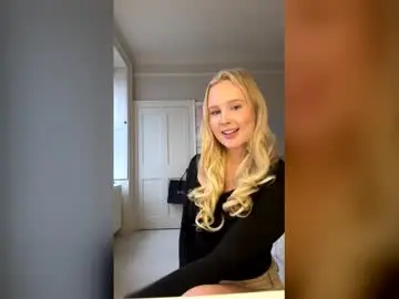 Chaturbate Adult Video Chat of rosehayes