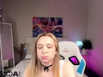 Chaturbate Live Sex Cam of sofia_gaze