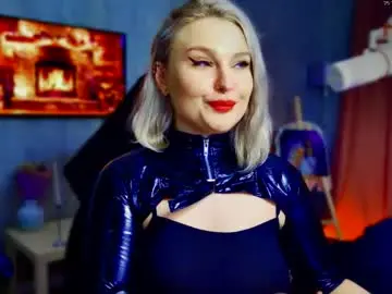 Chaturbate Live Sex Cam of wounded_goddess