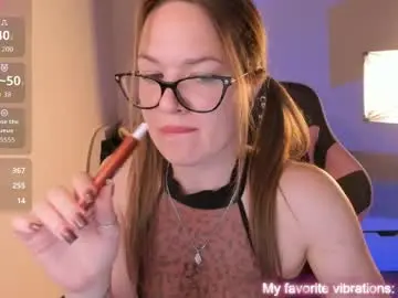 Chaturbate Free Live Porn of ami_amour_
