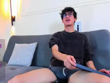 Chaturbate Free Live Porn of camilo_stark