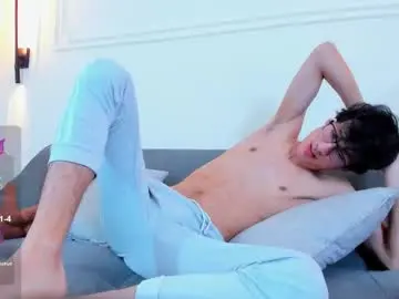 Chaturbate Sex Cam of camilo_stark