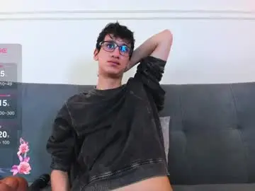 Chaturbate Watch Live Sex Cams of camilo_stark