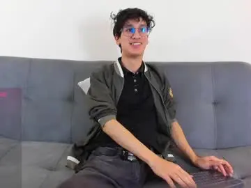 Chaturbate Sex Chat of camilo_stark