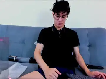 Chaturbate Adult Webcams of camilo_stark
