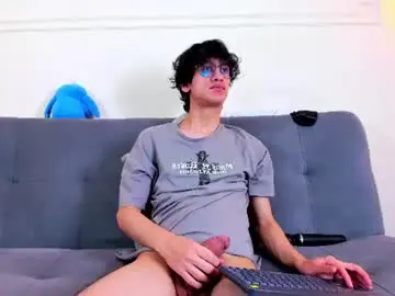 Chaturbate Watch Live Sex Cams of camilo_stark