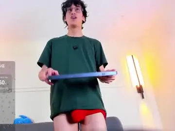 Chaturbate Live Sex Cam of camilo_stark