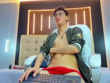 Chaturbate Sex Chat of camilo_stark