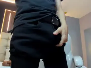 Chaturbate Best live sex cam show of camilo_stark