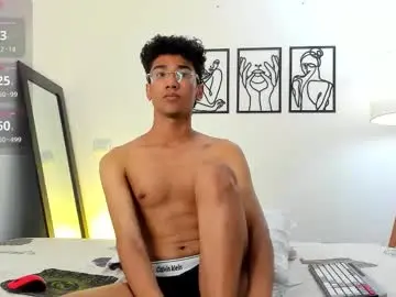 Chaturbate Best live sex cam show of harrytwink18