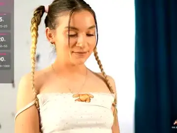 Chaturbate Adult Video Chat of skyeyesluna