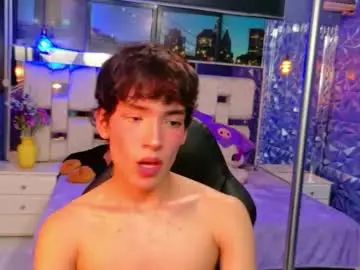 Chaturbate Sex Chat of isaacnova