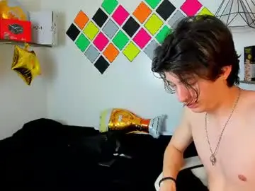Chaturbate Sex Cam of marcoviolet