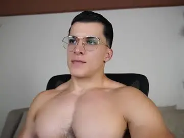 Chaturbate Free Porn Cam of maximohoot