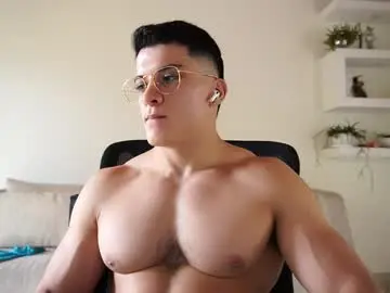 Chaturbate Live Sex of maximohoot