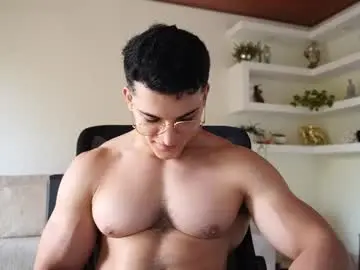 Chaturbate Live Porn of maximohoot